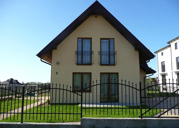 Family Homes - Sand Residence